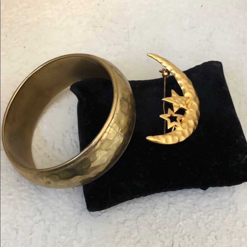 Bangle and Brooch set